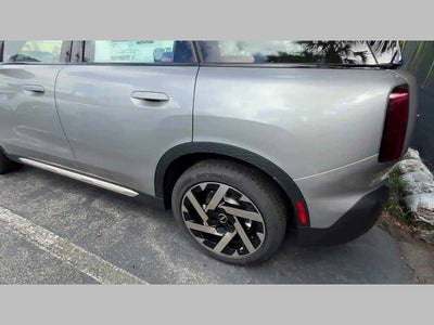 2026 MINI COUNTRYMAN SIGNATURE PLUS