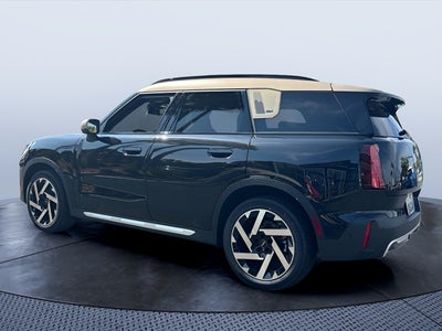 2027 MINI COUNTRYMAN ICONIC