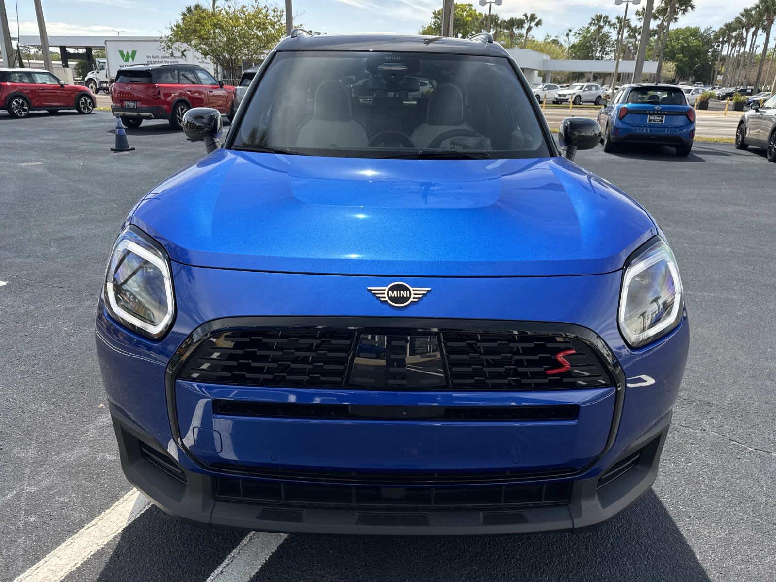 2026 MINI COUNTRYMAN OXFORD EDITION