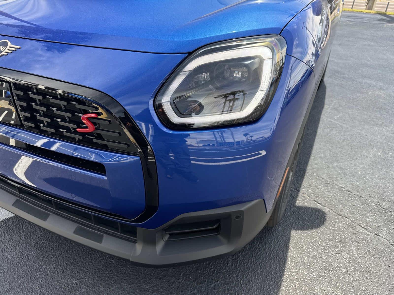 2026 MINI COUNTRYMAN OXFORD EDITION