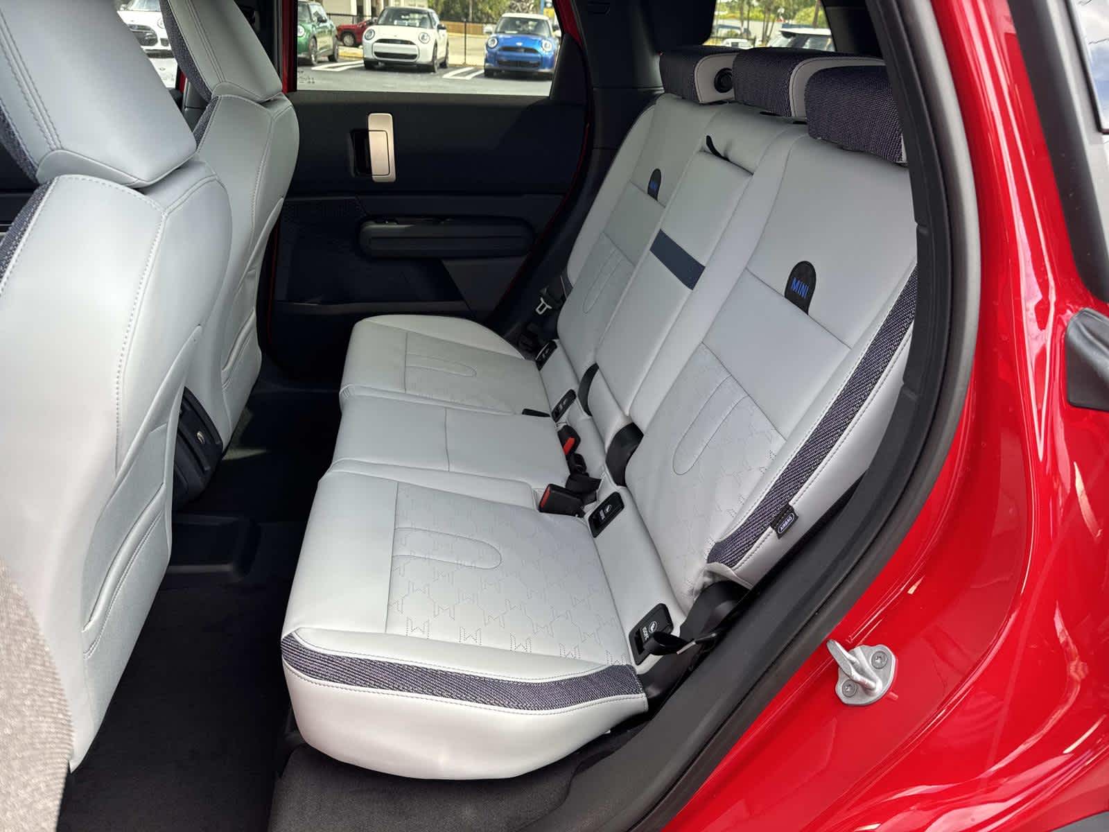 2026 MINI COUNTRYMAN OXFORD EDITION