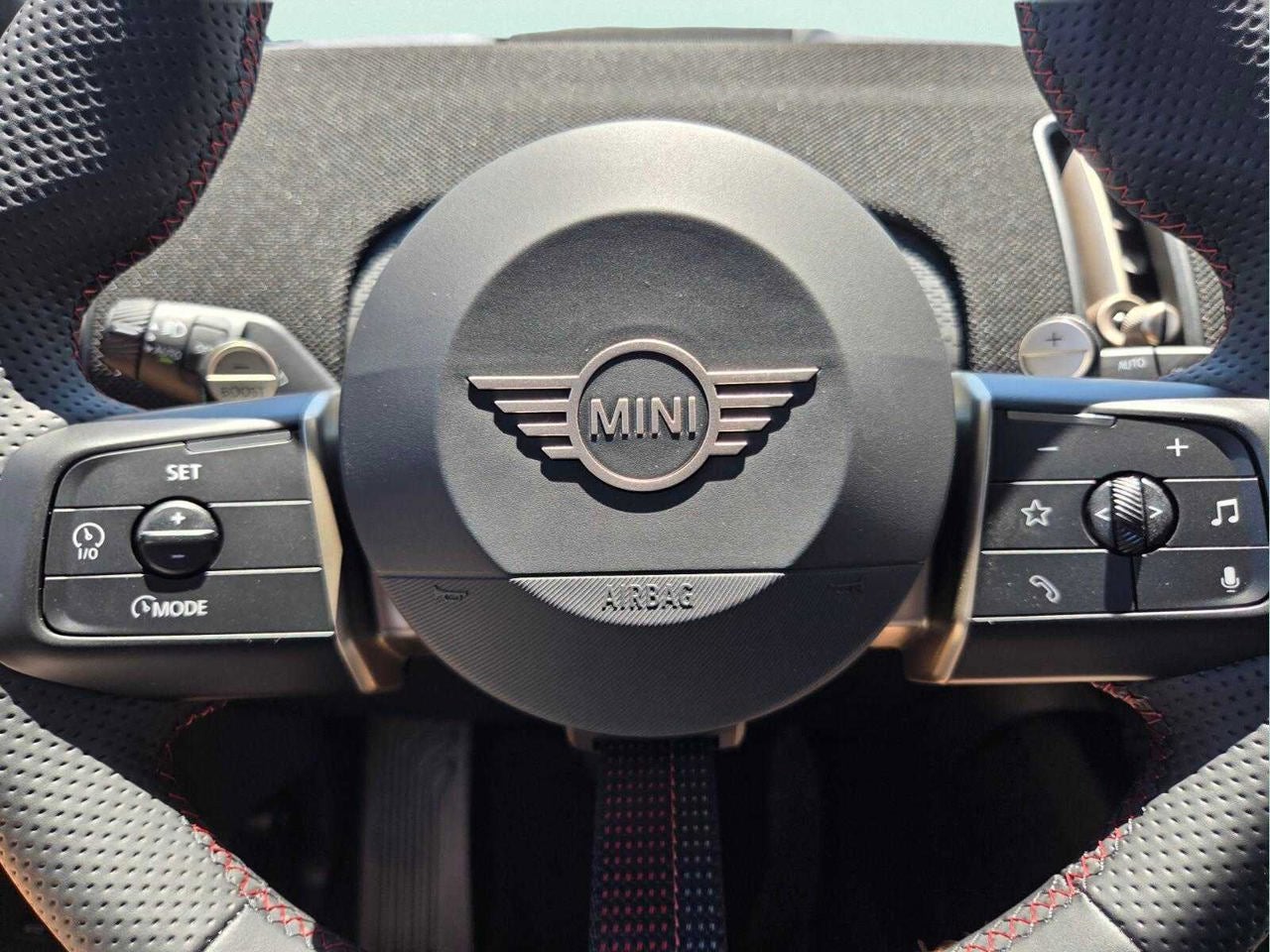 2026 MINI COUNTRYMAN ICONIC