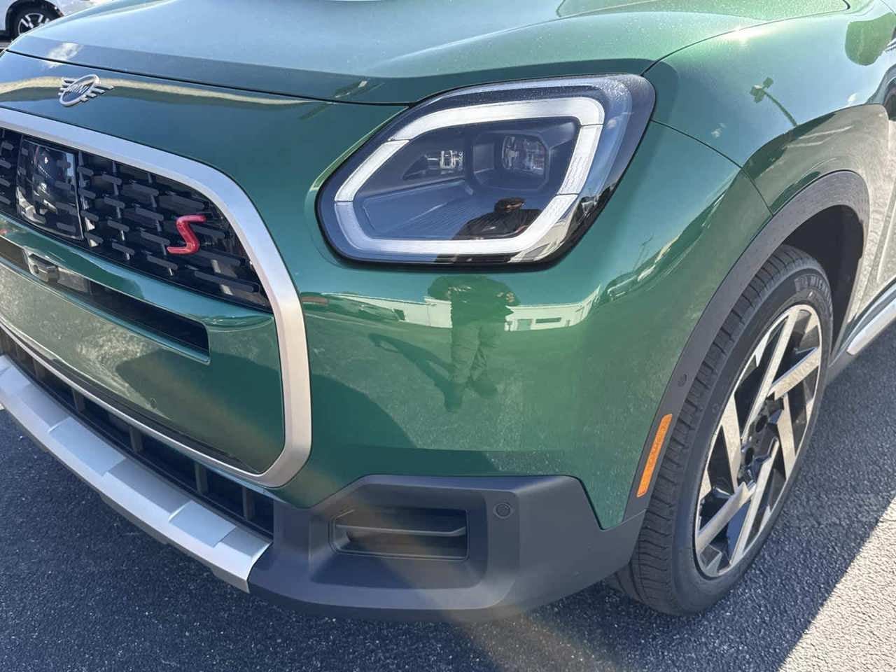 2026 MINI COUNTRYMAN ICONIC