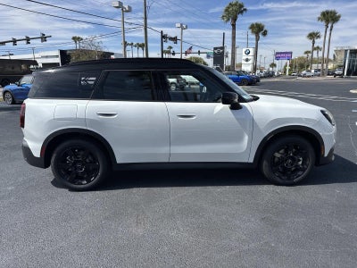 2026 MINI COUNTRYMAN OXFORD EDITION