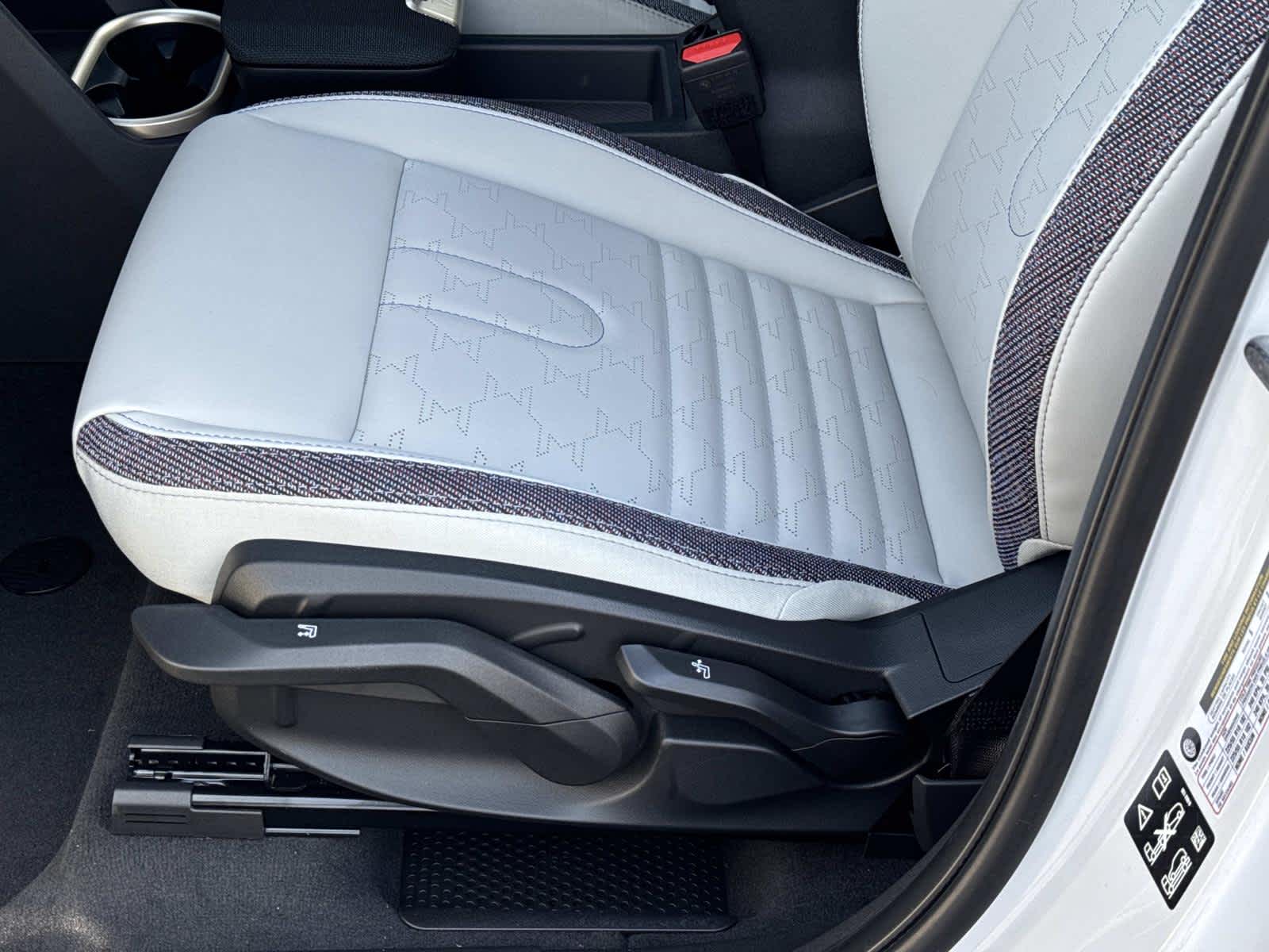 2026 MINI COUNTRYMAN OXFORD EDITION