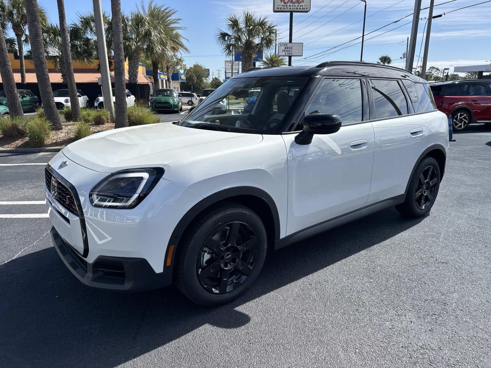 2026 MINI COUNTRYMAN OXFORD EDITION