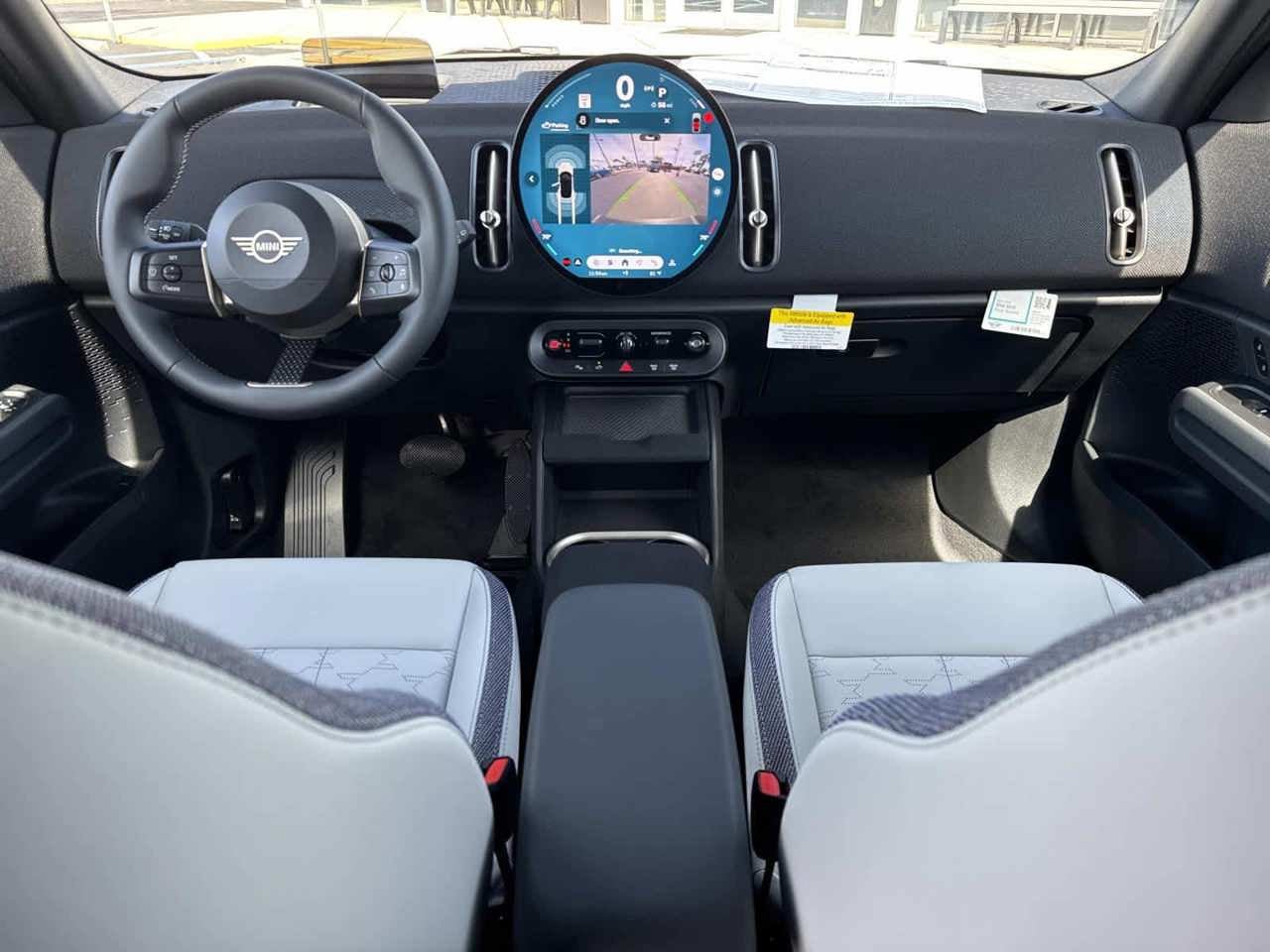 2026 MINI COUNTRYMAN OXFORD EDITION