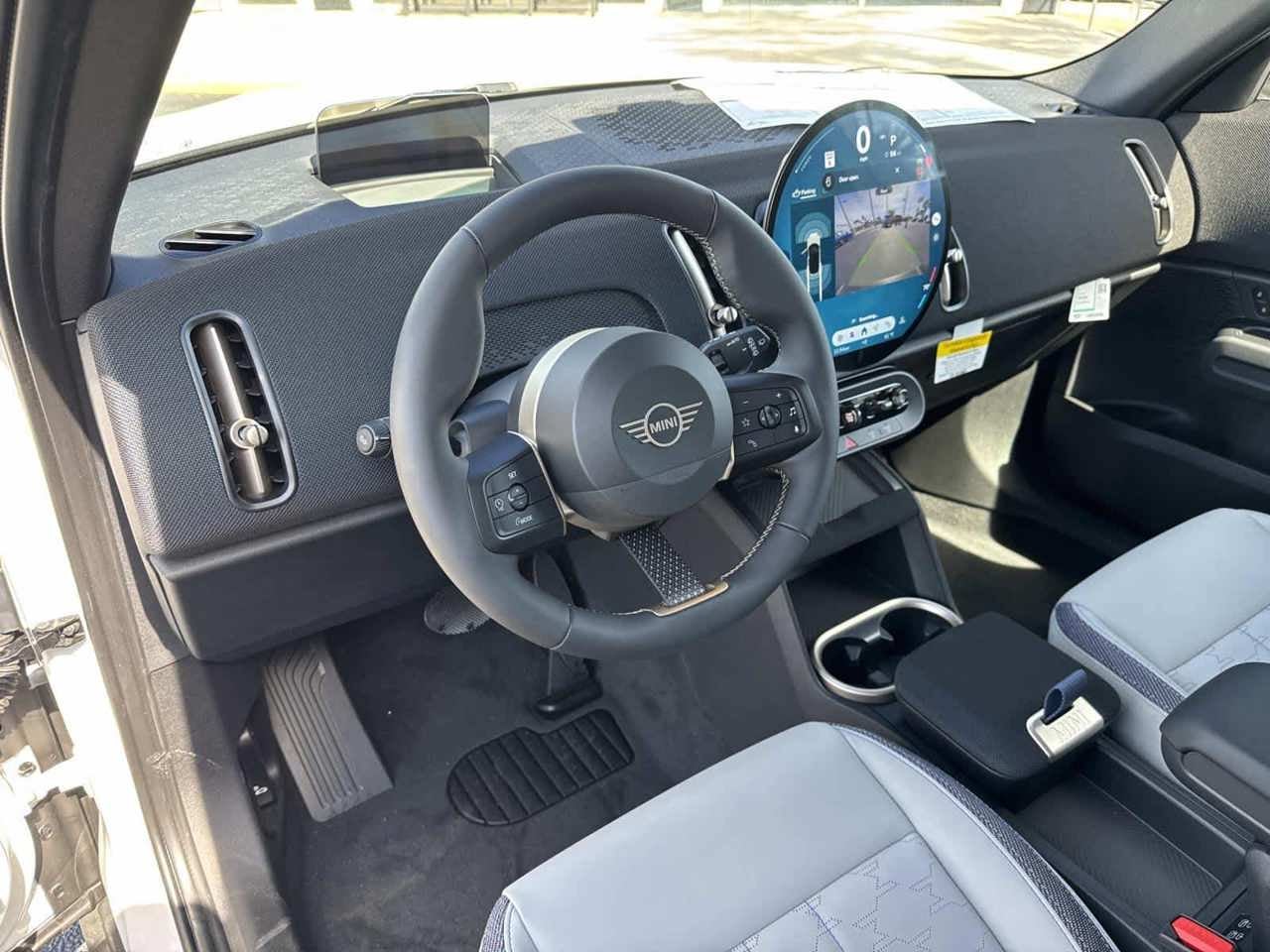 2026 MINI COUNTRYMAN OXFORD EDITION