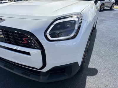 2026 MINI COUNTRYMAN OXFORD EDITION