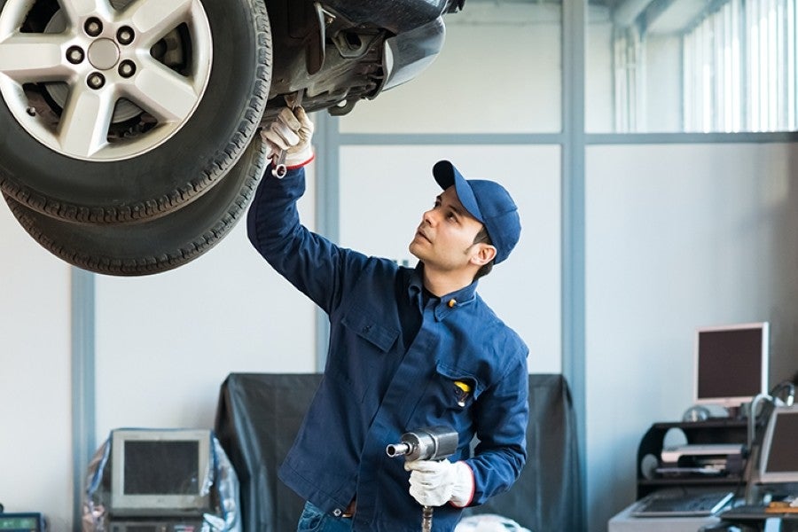 MINI tire pressure checks and TPMS maintenance
